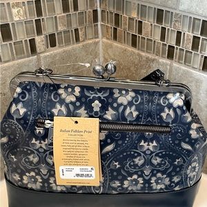 Patricia Nash NWT (not attached) Italian Folklore Elsworth Kiss Lock Leather Bag